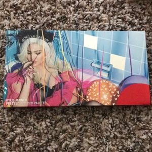 Kylie birthday palette 💖
